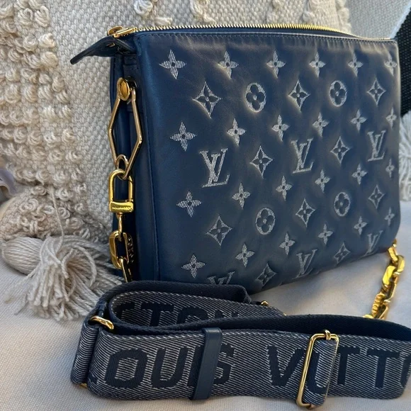 Louis Vuitton Navy Monogram Crossbody Bag - Picture 3 of 16